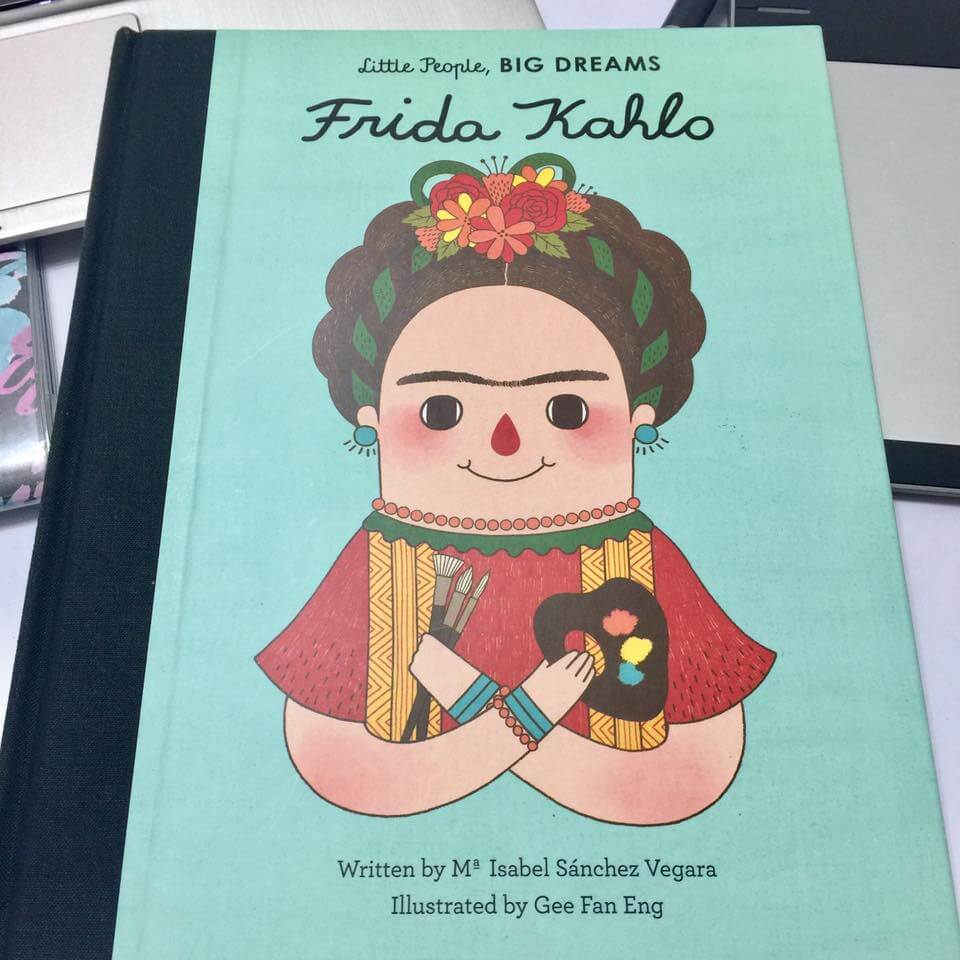 【荳的早餐時光】Frida Kahlo繪本。Little People Big Dreams