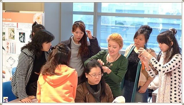 【教育訓練/講座研習】Seemoli 蓆沐麗2010-11髮妝講座